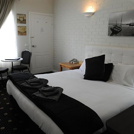 Norwood House Motel & Receptions Mornington Eksteriør bilde