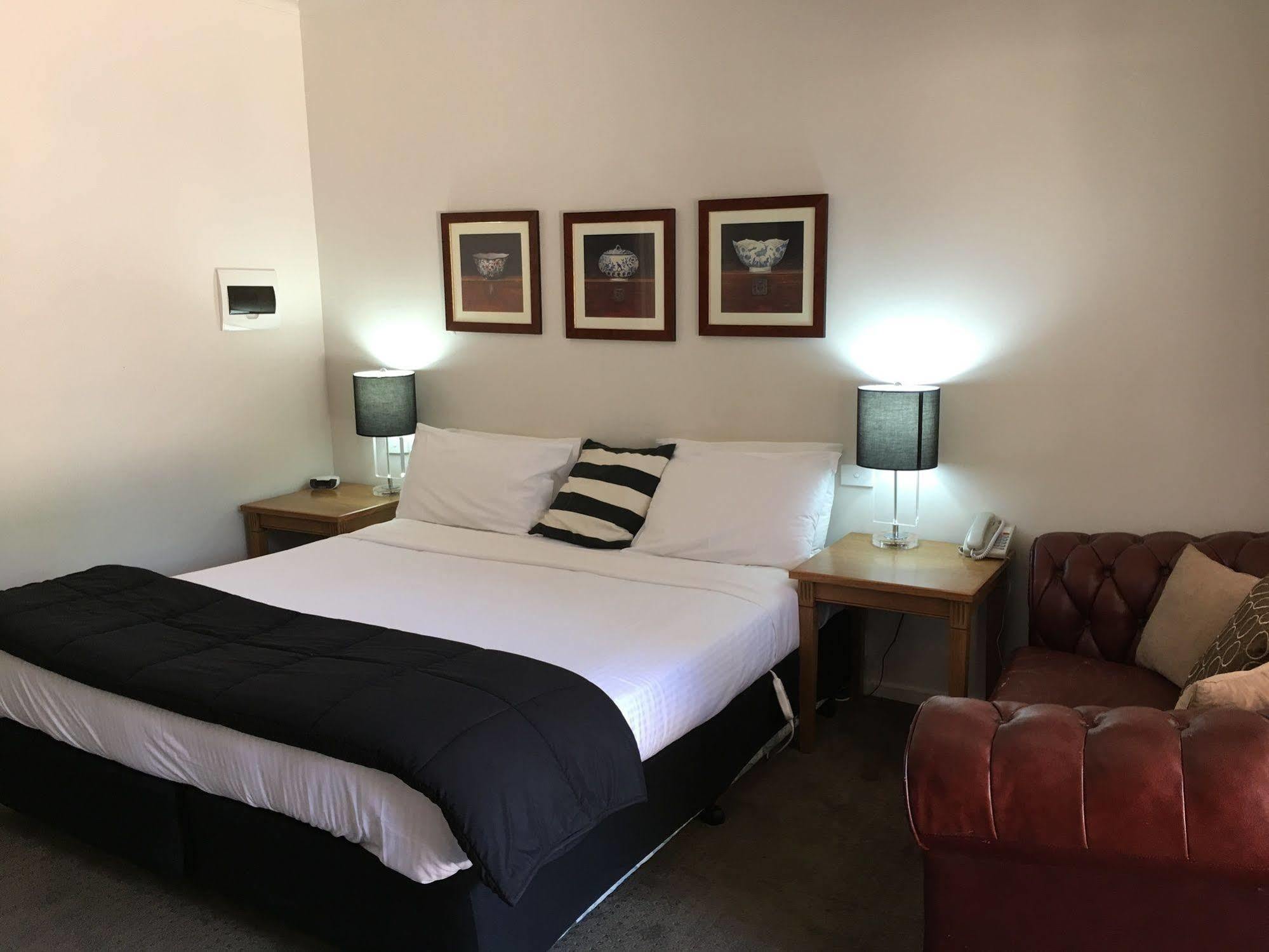 Norwood House Motel & Receptions Mornington Eksteriør bilde